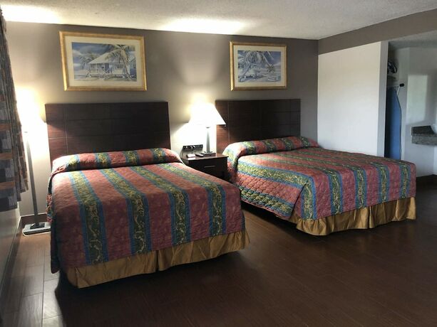 Imagen general del Hotel Sun Coast Inn. Foto 6