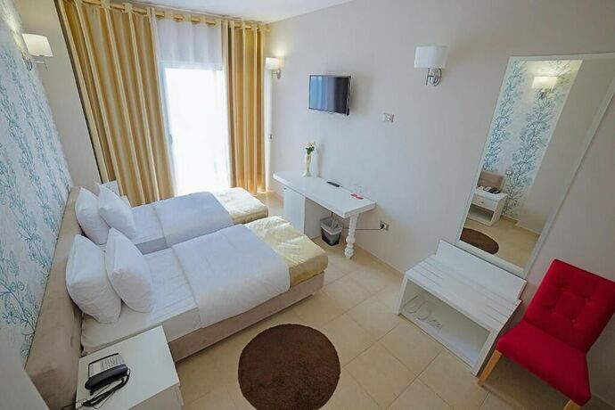 Imagen de la habitación del Hotel Sun, Durres. Foto 13