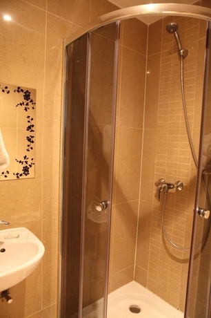 Imagen de la habitación del Hotel Sun, Elsene/ Ixelles. Foto 3