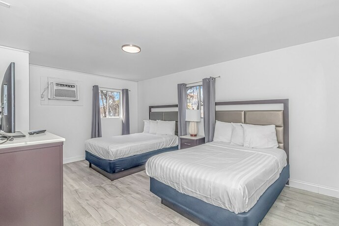 Imagen de la habitación del Hotel Sun Fun Motel. Foto 15