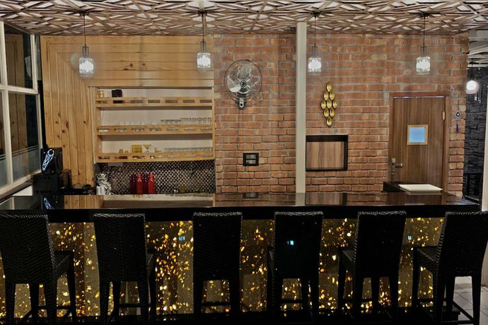 Imagen del bar/restaurante del Hotel Sun Grand. Foto 4
