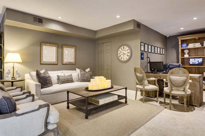 Imagen de los interiores del Hotel Sun Harbour Boutique. Foto 19