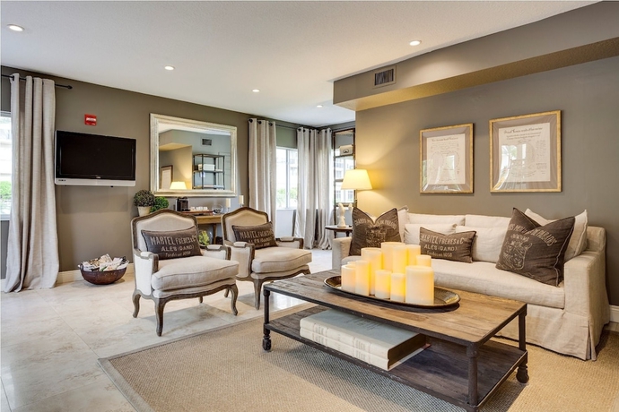 Imagen de la habitación del Hotel Sun Harbour Boutique. Foto 18