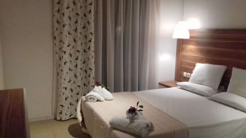 Imagen general del Hotel Sun Helios Garden Studios. Foto 7