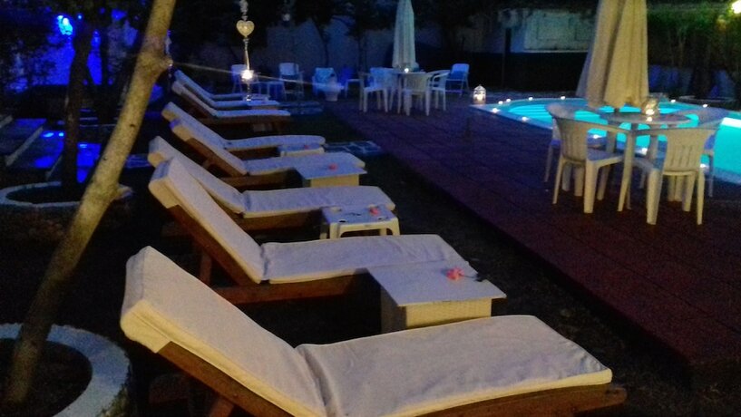 Imagen general del Hotel Sun Helios Garden Studios. Foto 11