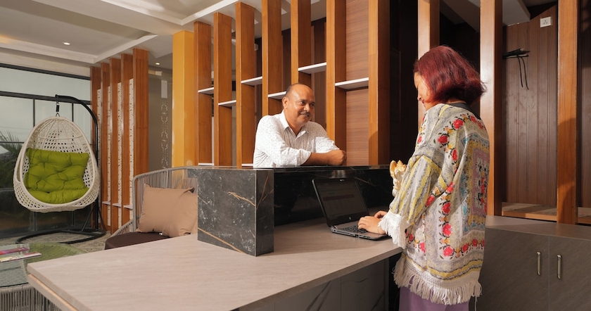 Imagen de los interiores del Hotel Sun In Sea Beach Resort. Foto 14