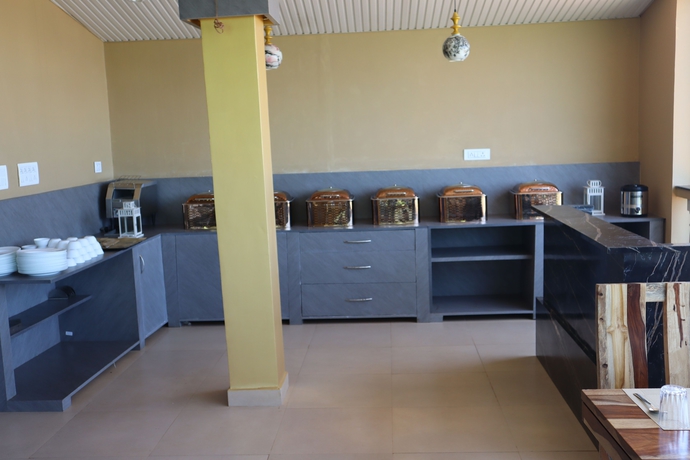 Imagen del bar/restaurante del Hotel Sun In Sea Beach Resort. Foto 7