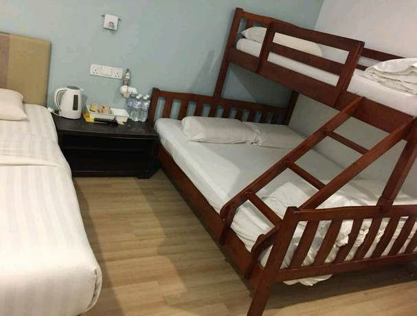 Imagen de la habitación del Hotel Sun Inns Ayer Keroh. Foto 7