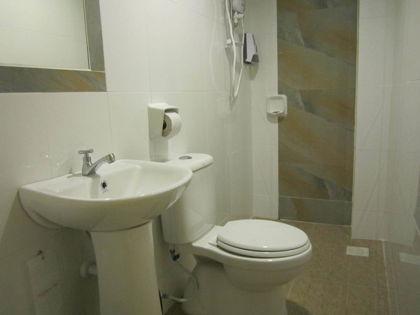Imagen de la habitación del Hotel Sun Inns Bandar Puchong Utama. Foto 5