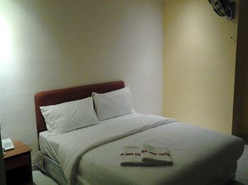 Imagen de la habitación del Hotel Sun Inns Cheras. Foto 2