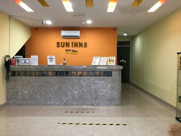 Imagen de los interiores del Hotel Sun Inns Meru Raya. Foto 32