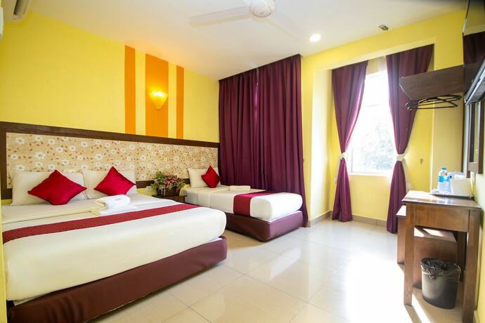 Imagen de la habitación del Hotel Sun Inns Permas Jaya. Foto 17