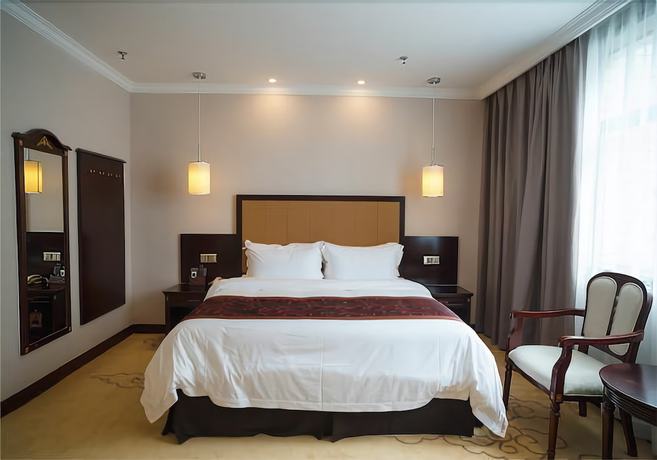 Imagen de la habitación del Hotel Sun Island Holiday Shenzhen. Foto 16