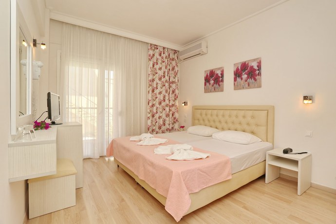 Imagen de la habitación del Hotel Sun, Kasandra. Foto 17