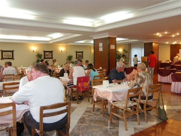 Imagen general del Hotel Sun Maris Park. Foto 4