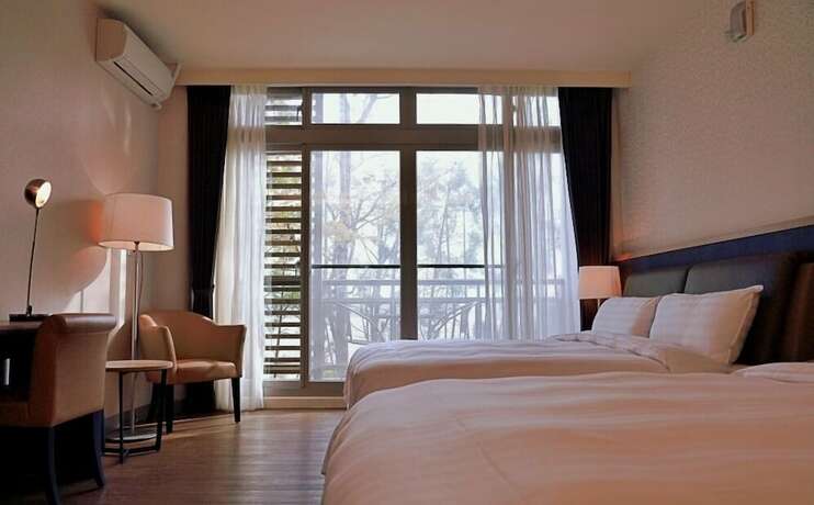 Imagen de la habitación del Hotel Sun Moon Lake Bamboo Rock Garden. Foto 36