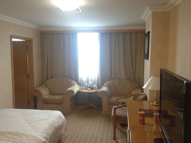 Imagen de los interiores del Hotel Sun Moon Lake, DALIAN. Foto 10