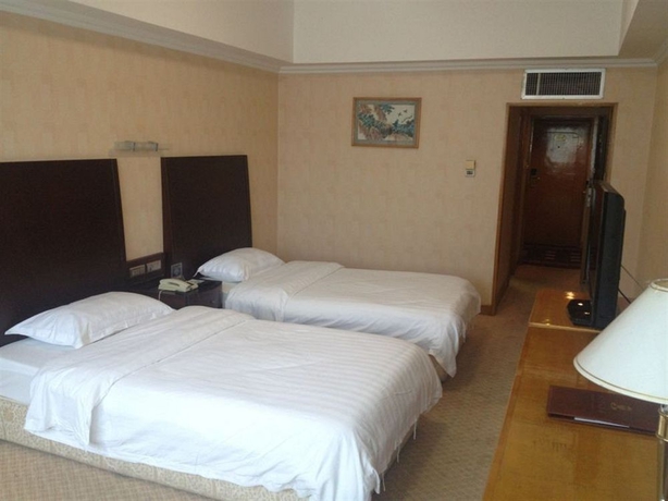 Imagen de la habitación del Hotel Sun Moon Lake, DALIAN. Foto 7