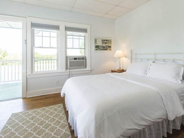 Imagen de la habitación del Hotel Sun N Sand Resort, South Haven. Foto 10