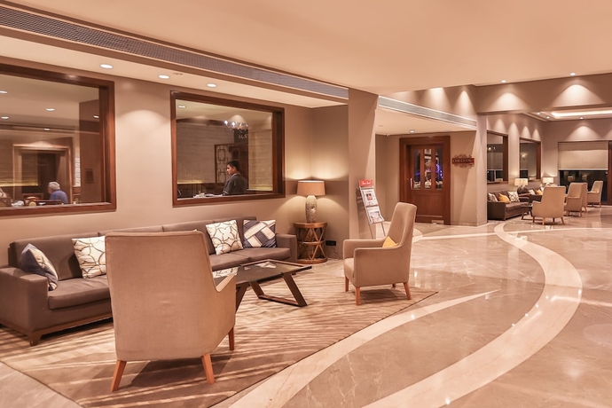 Imagen de los interiores del Hotel Sun N Sand Shirdi. Foto 16