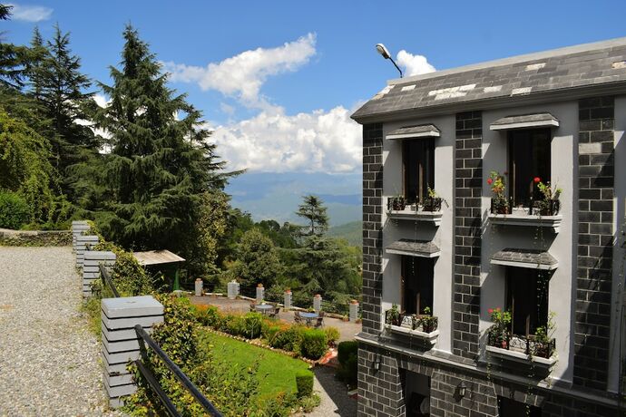 Imagen general del Hotel Sun N Snow Inn. Foto 5