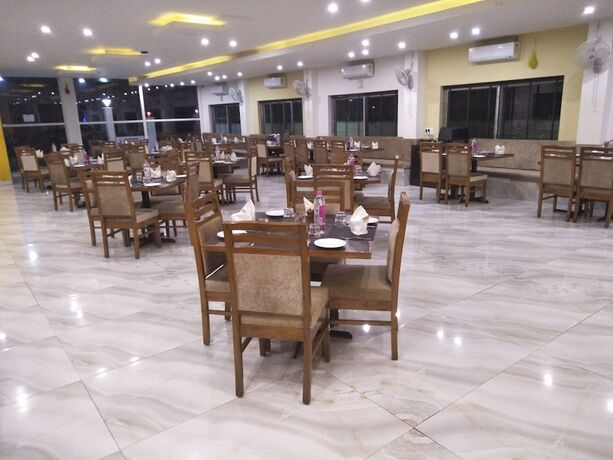 Imagen general del Hotel Sun N Star. Foto 7