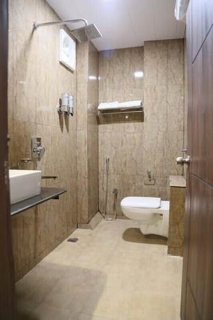 Imagen general del Hotel Sun N Star. Foto 19