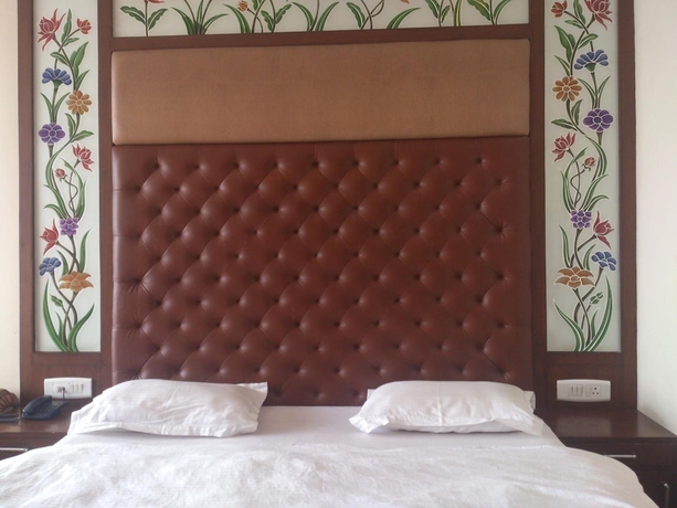 Imagen de la habitación del Hotel Sun N Star, Library Bazaar. Foto 13