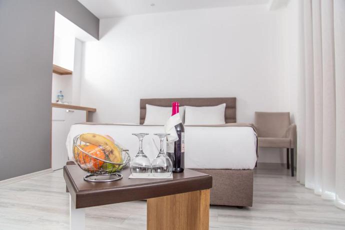 Imagen de la habitación del Hotel Sun, NICOSIA. Foto 7