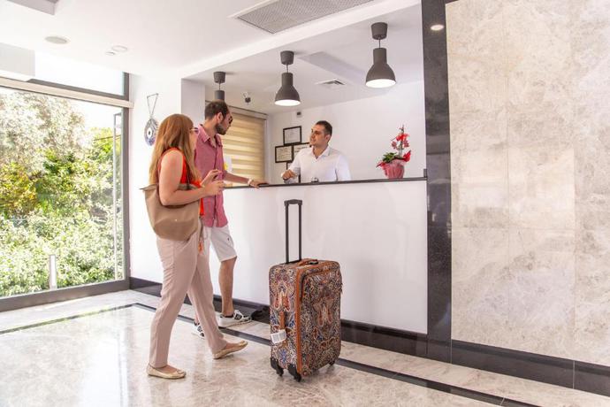 Imagen de los interiores del Hotel Sun, NICOSIA. Foto 12