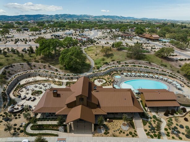 Imagen general del Hotel Sun Outdoors Paso Robles. Foto 9