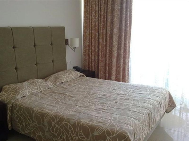 Imagen general del Hotel Sun Palace, PSALIDI. Foto 1