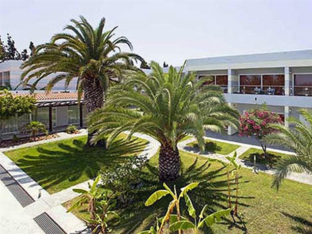 Imagen general del Hotel Sun Palace, PSALIDI. Foto 9