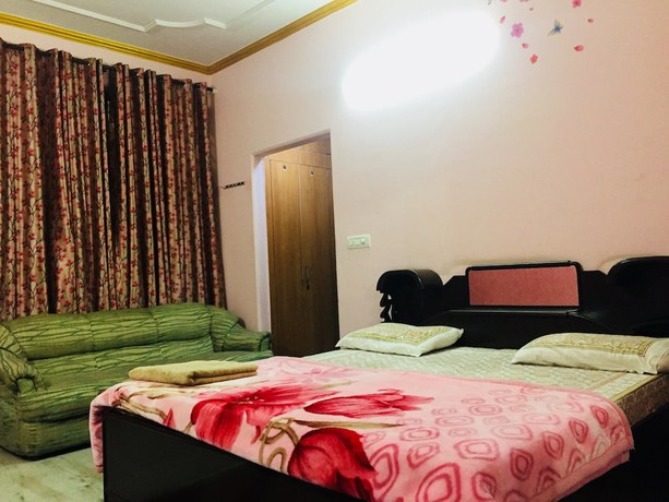 Imagen de los interiores del Hotel Sun Palace Residency. Foto 11