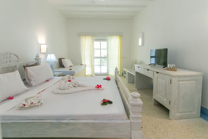 Imagen de la habitación del Hotel Sun Palm Beach Resort. Foto 11