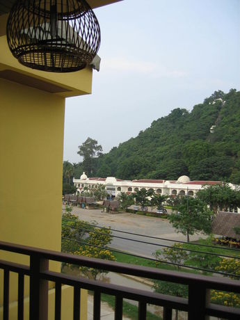 Imagen de la habitación del Hotel Sun, Phetchaburi. Foto 7