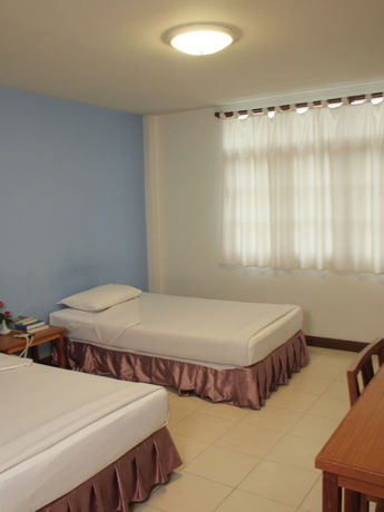 Imagen de la habitación del Hotel Sun, Phetchaburi. Foto 13