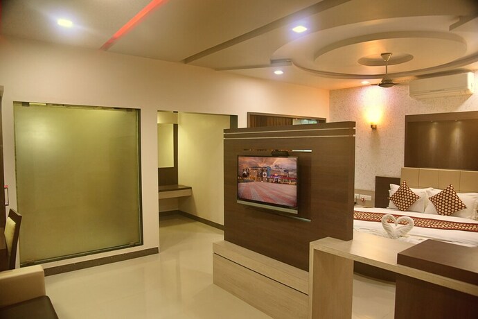 Imagen general del Hotel Sun Plaza, Somnath. Foto 1