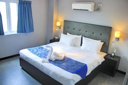 Imagen de la habitación del Hotel Sun Plaza Subic. Foto 8