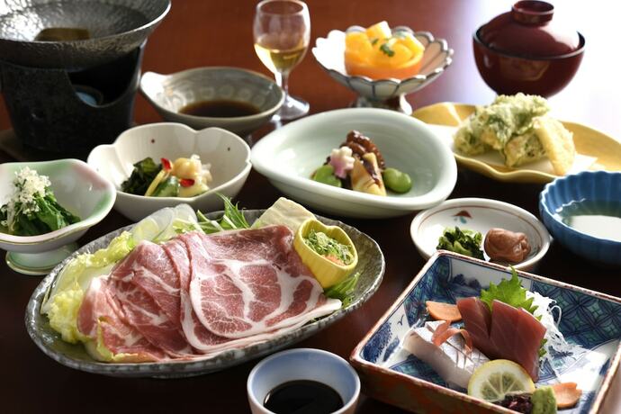 Imagen general del Hotel Sun Resort Shirahama. Foto 5