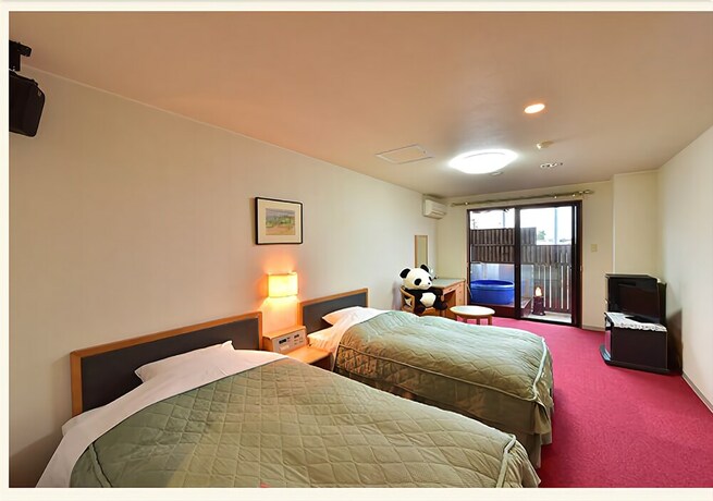 Imagen de la habitación del Hotel Sun Resort Shirahama. Foto 23