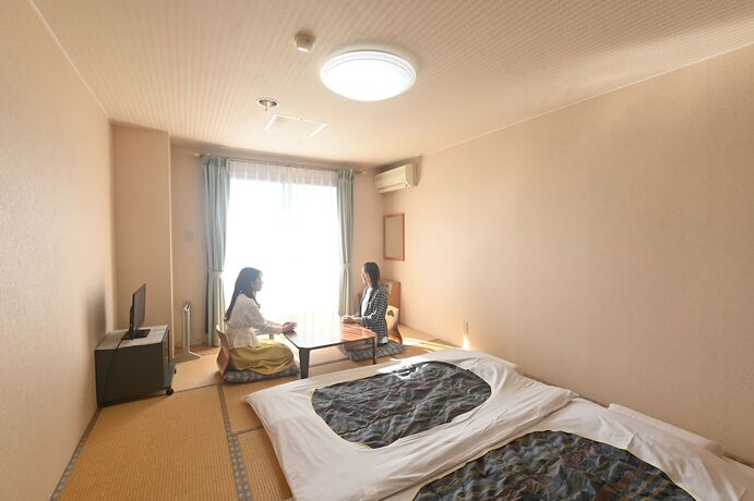 Imagen de la habitación del Hotel Sun Resort Shirahama. Foto 25