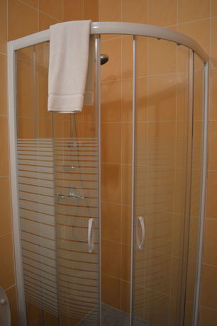 Imagen de la habitación del Hotel Sun Rise, Vorst / Forest. Foto 10