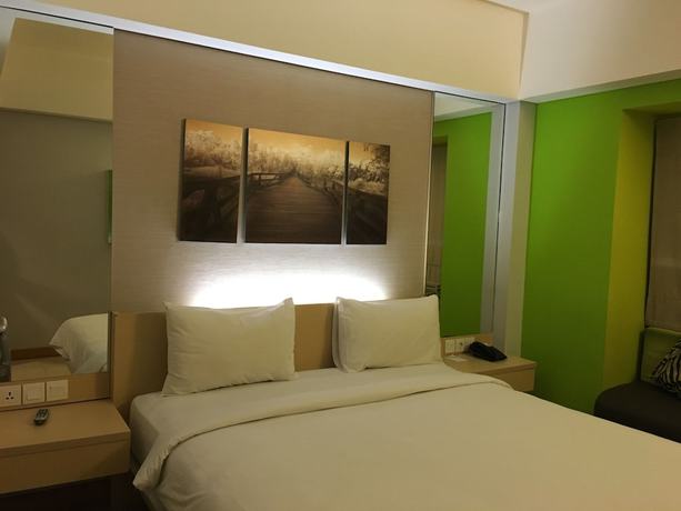 Imagen de la habitación del Hotel Sun Royal. Foto 7