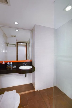 Imagen de la habitación del Hotel Sun Royal. Foto 14