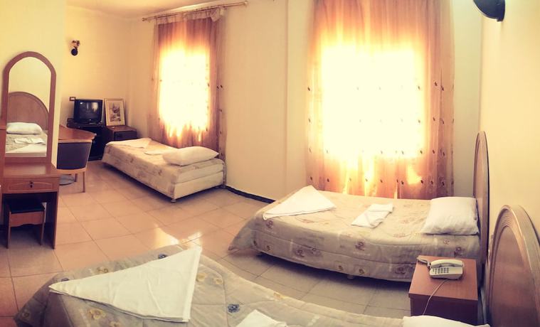 Imagen de la habitación del Hotel Sun Set. Foto 5