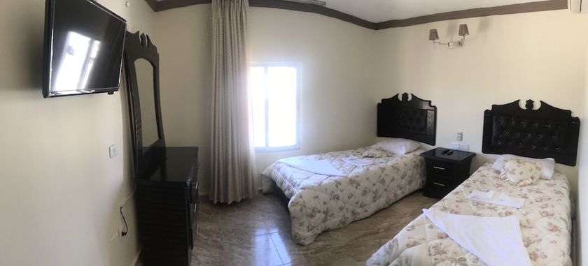 Imagen de la habitación del Hotel Sun Set. Foto 7