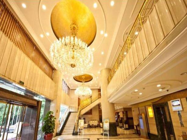 Imagen de los interiores del Hotel Sun Shine Holiday Hotel Fuzhou. Foto 7