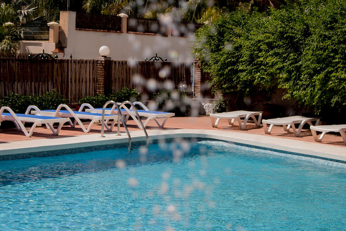 Imagen de la piscina del Hotel Sun Sport. Foto 11