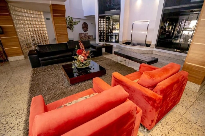 Imagen de los interiores del Hotel Sun Square Suites. Foto 18